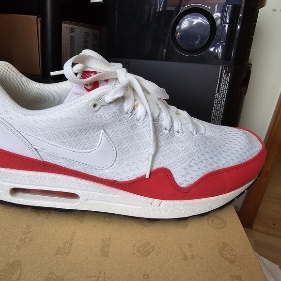 NIKE AIRMAX 1 EM SIZE 9.5 - Picture 3 of 5